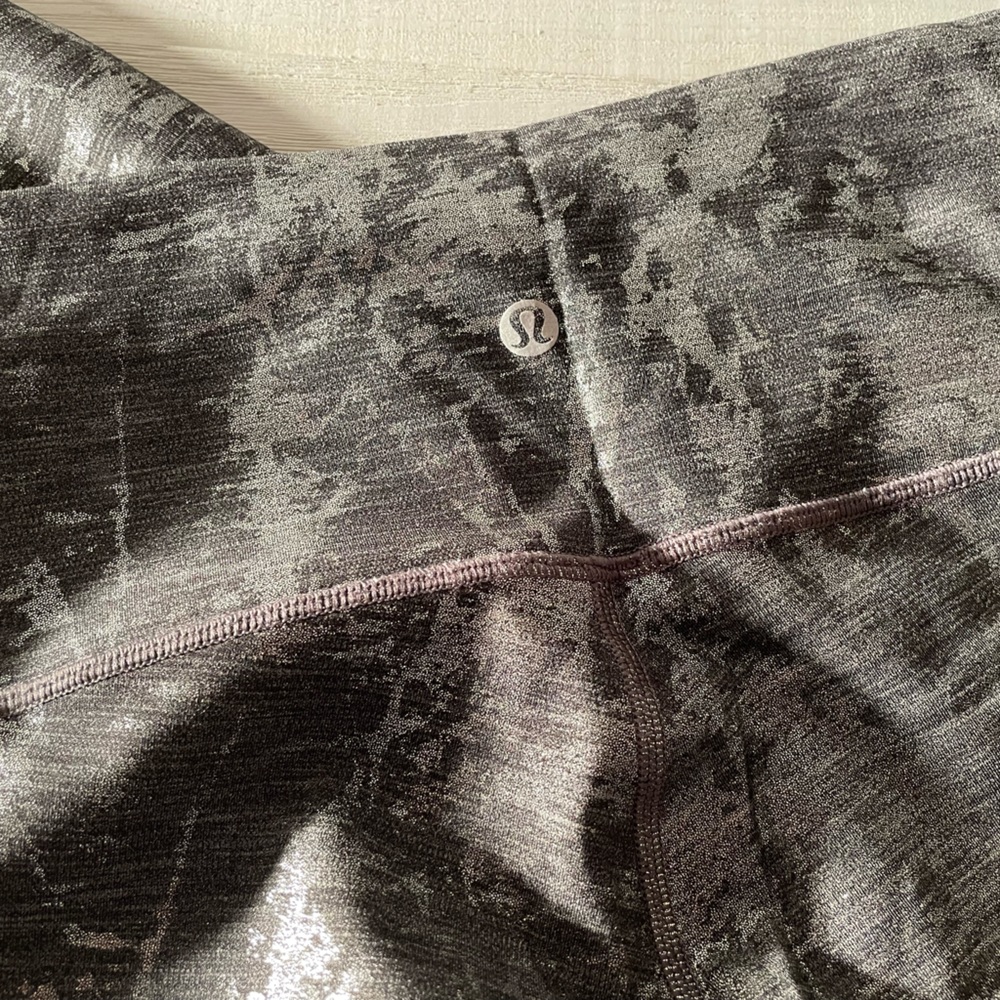 Lululemon Rare Wunderunder High Rise Tight - Picture 2 of 4